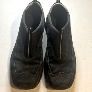 Ecco slip on walking shoes.